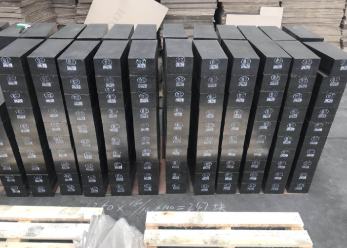 Aluminum Magnesium Carbon Brick - Magnesite Bricks - 1