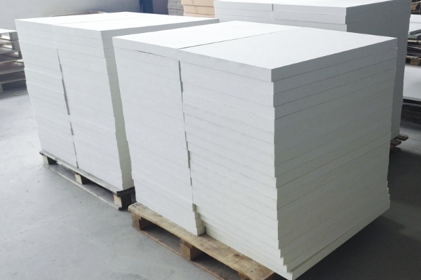 What are the main uses of ceramic refractory boards? - Our Blog - 1