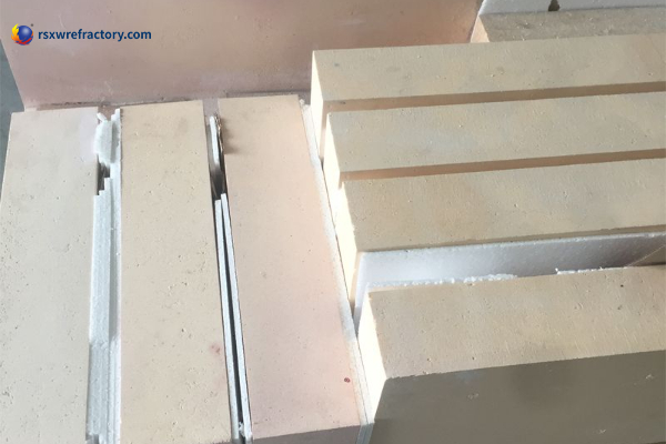zirconium-containing refractory bricks